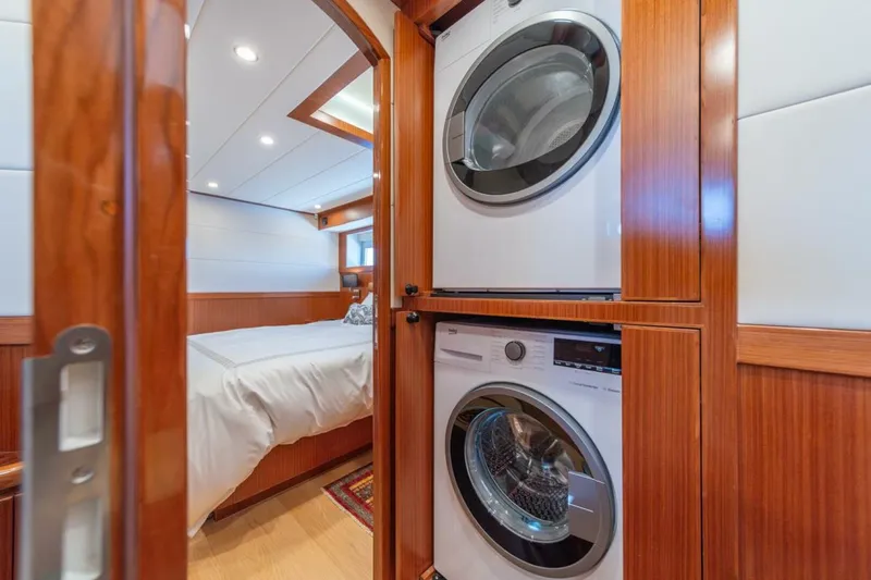 Lady M Yacht Photos Pics 