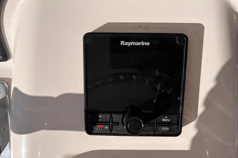  Yacht Photos Pics Raymarine control panel on 2001 Silverton 42C boat dashboard.