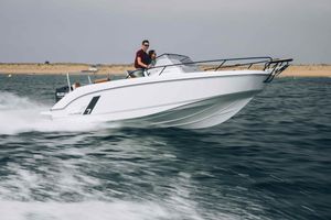 2023 Beneteau Flyer 7 Sundeck