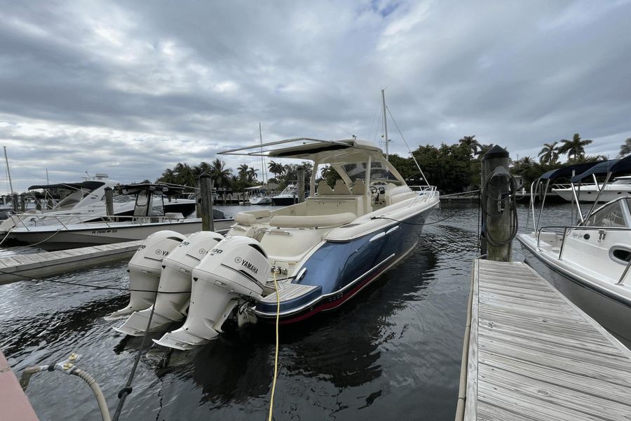 2018 Chris-Craft Launch 38