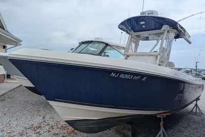 Cobia 256 Center Console