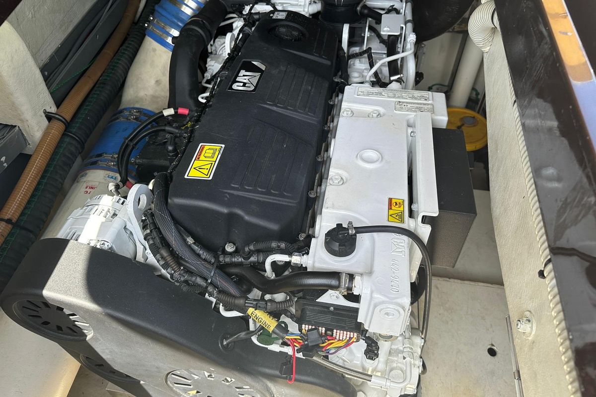 2005 Riva 44 