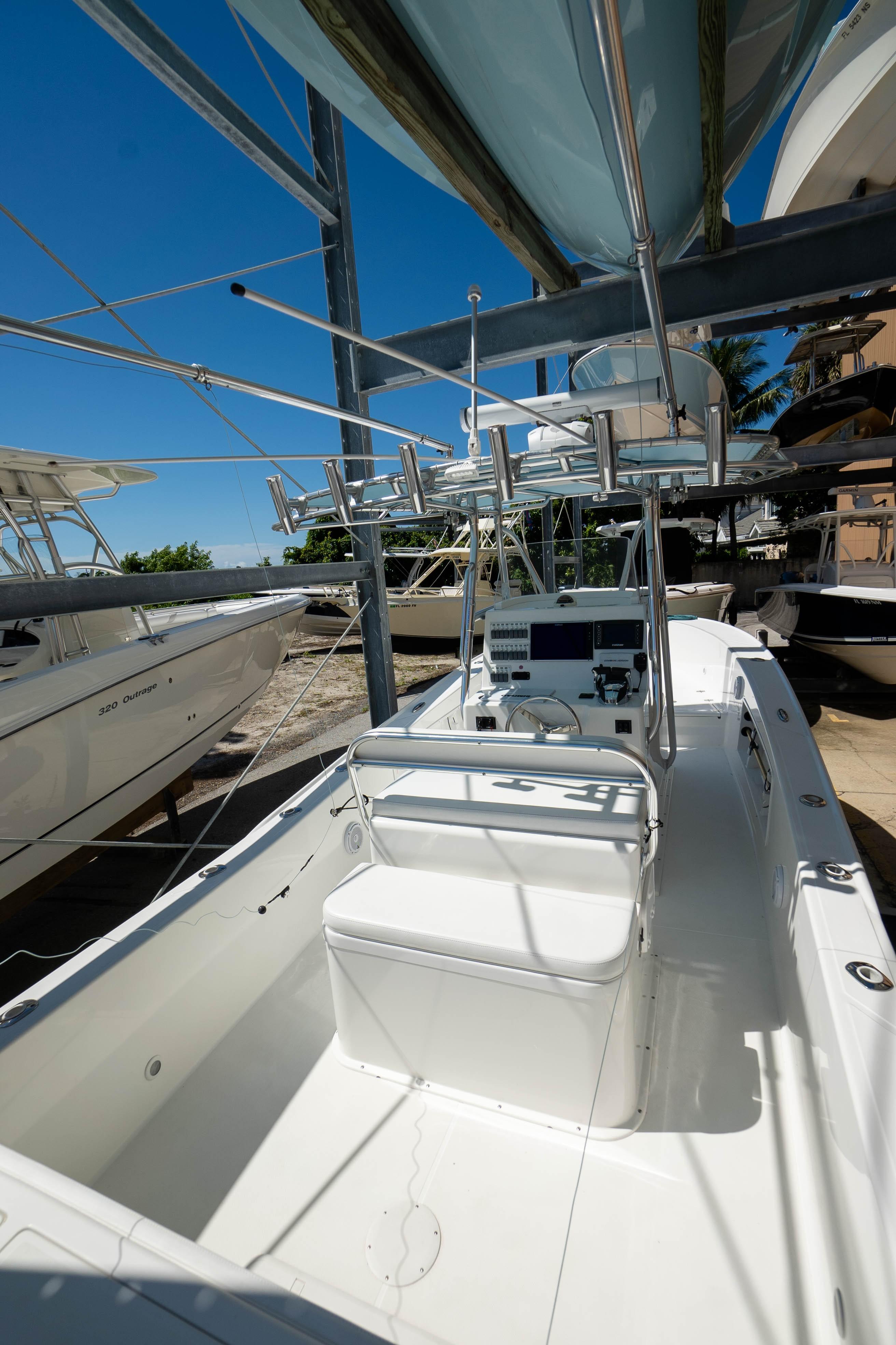 2017 Ocean Master 27 Center Console Center Console for sale - YachtWorld