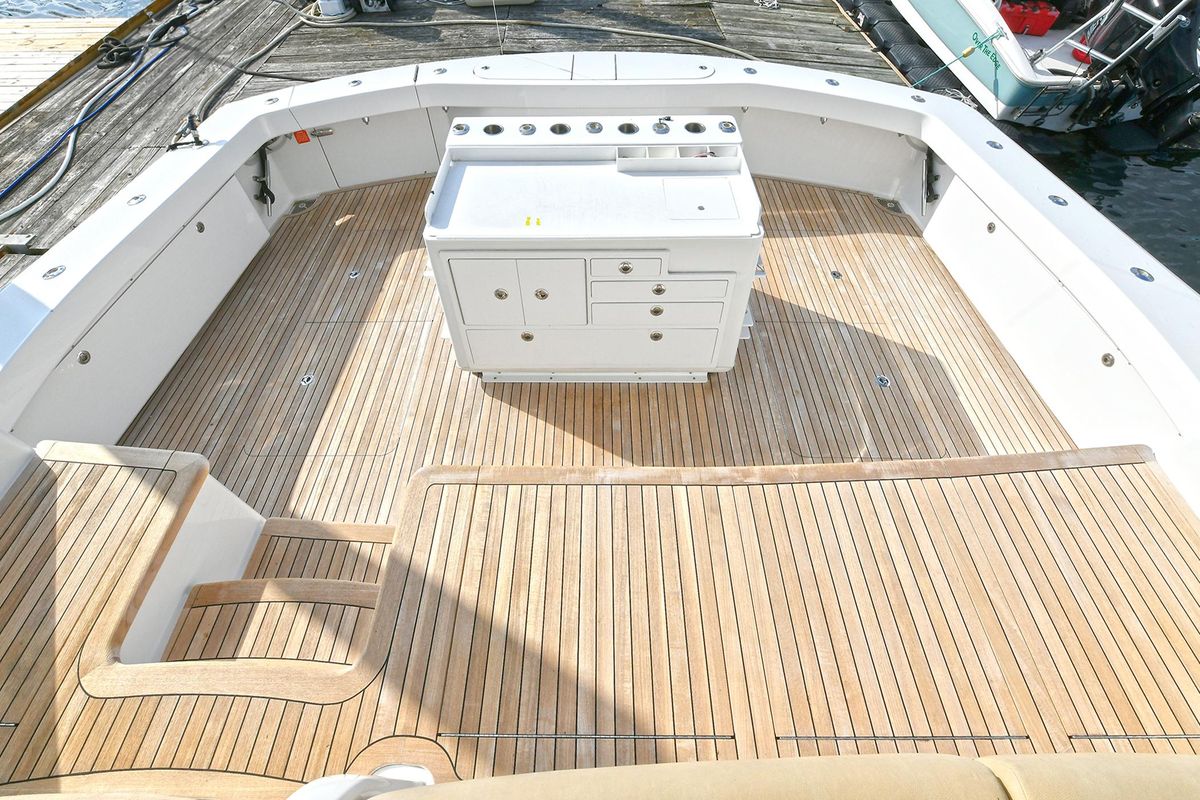 2018 Viking 80 