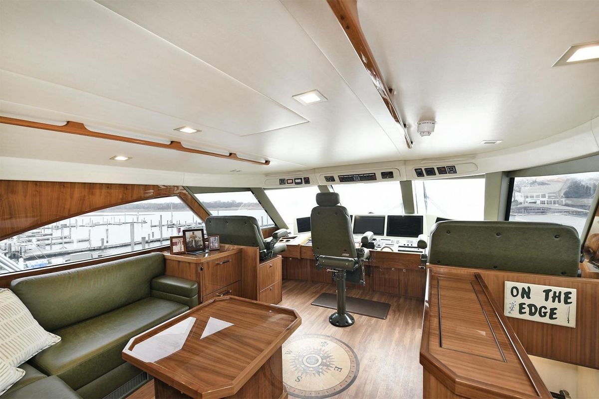 2018 Viking 80 
