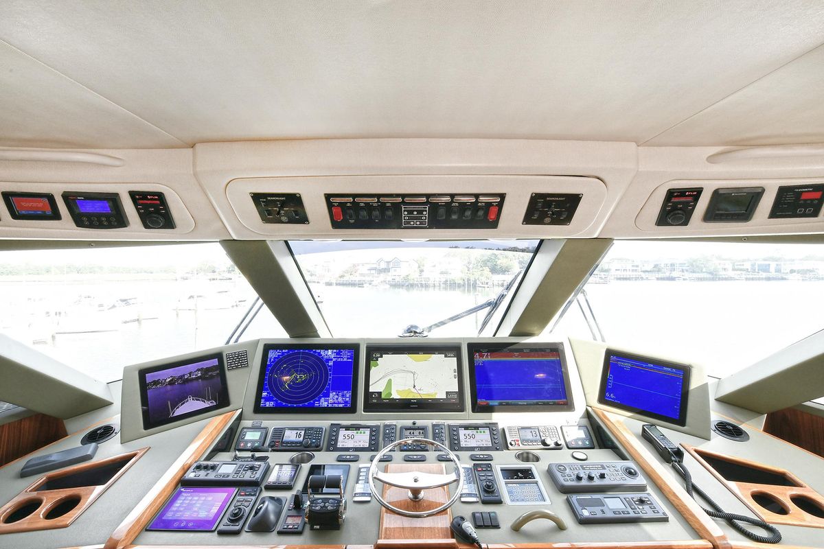 2018 Viking 80 