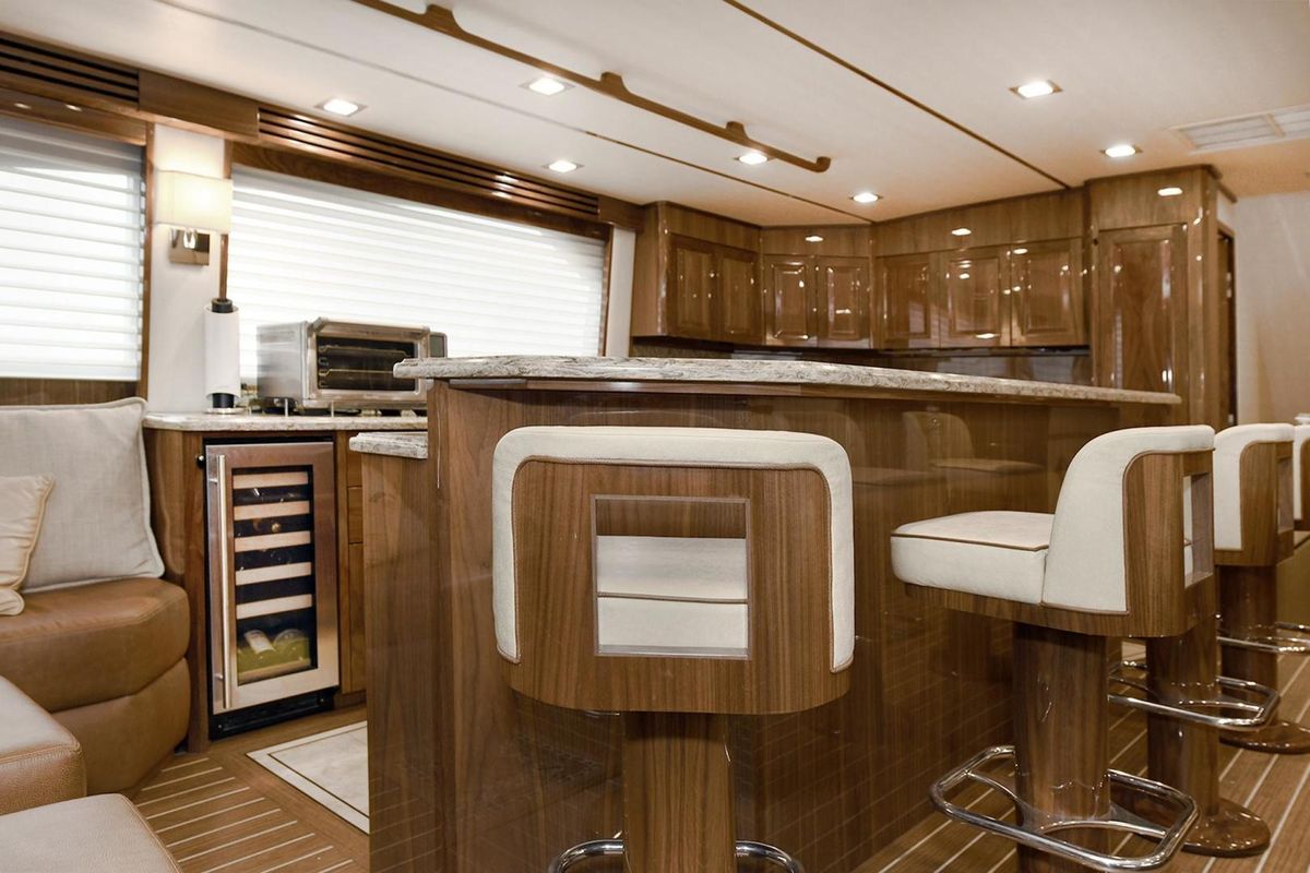 2018 Viking 80 