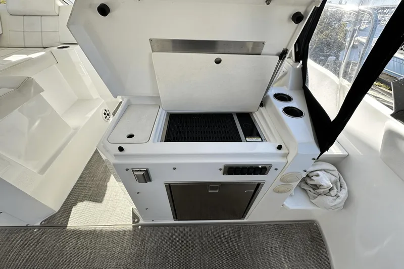 Harvest Time Yacht Photos Pics 