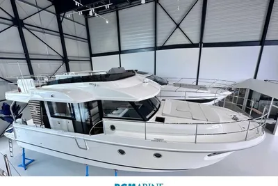 2023 Beneteau Swift Trawler 41 Fly