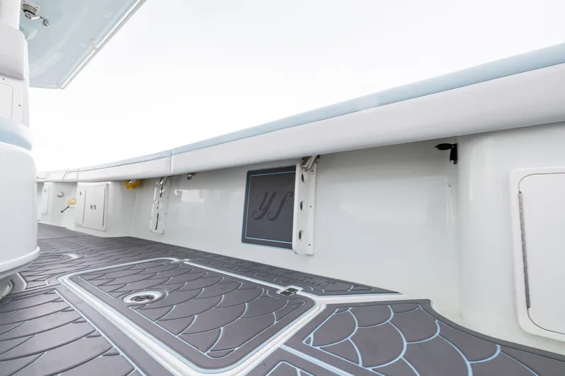  Yacht Photos Pics 2018 Yellowfin 39 Offshore boat deck with sleek design and modern features.