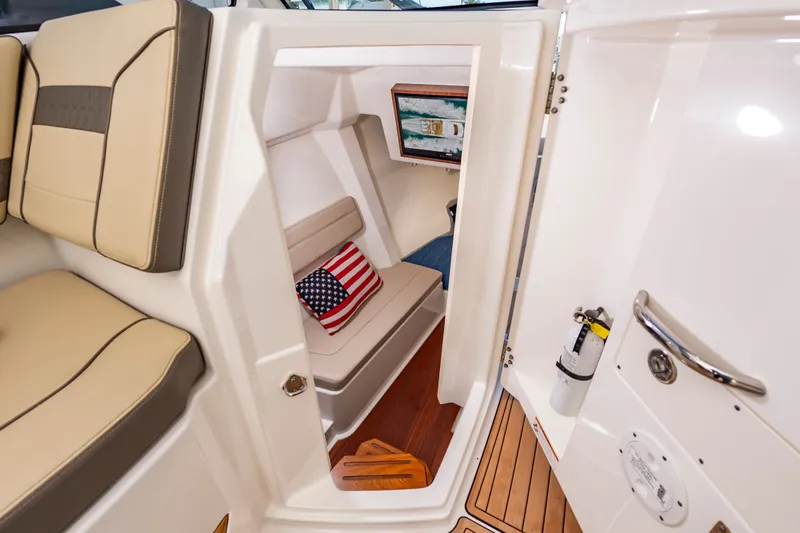 Breeezy Yacht Photos Pics 