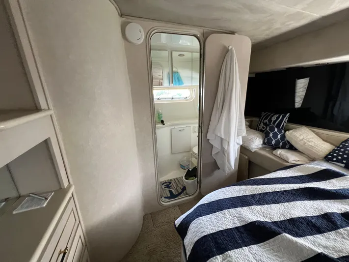 Amities Yacht Photos Pics 