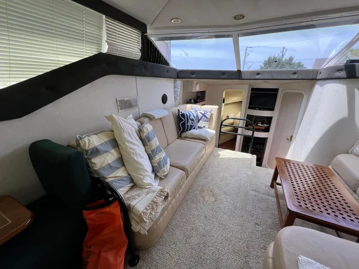 Amities Yacht Photos Pics 