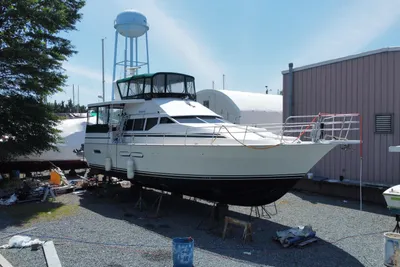 Mainship 47 Motor Yacht