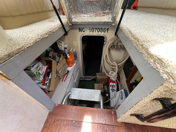 Amities Yacht Photos Pics 