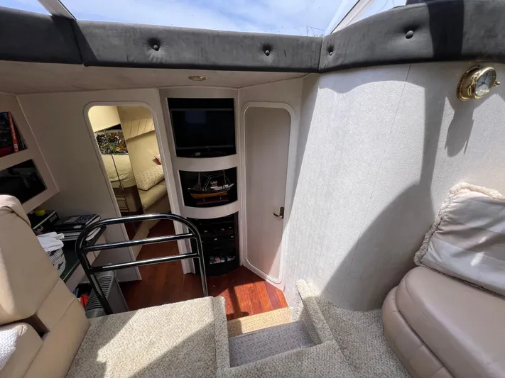 Amities Yacht Photos Pics 