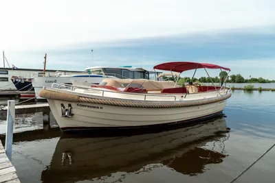 2005 Maril 860