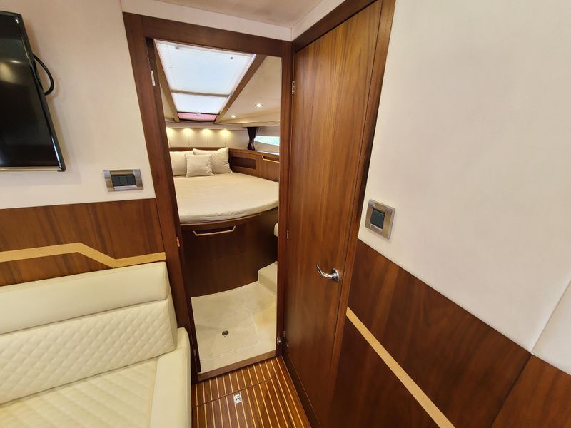 2017 Galeon 385 HTS