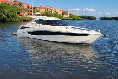 Galeon 385 HTS