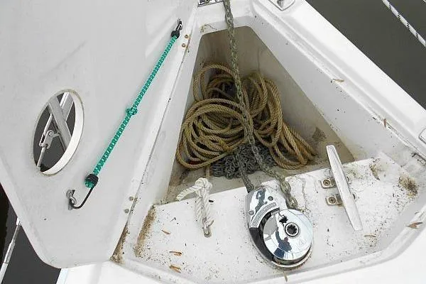 Windependence Yacht Photos Pics Anchor locker of 2006 Hunter 38 sailboat with ropes and winch.