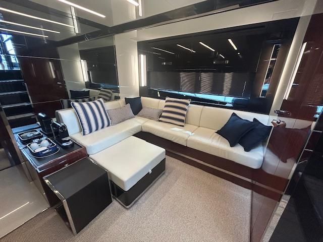 2022 Riva 56 