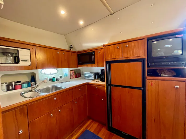 Splinter Yacht Photos Pics 