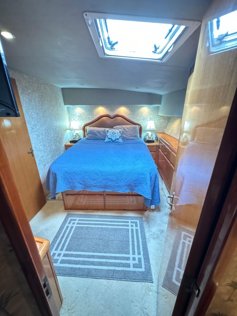 2000 Viking 58 