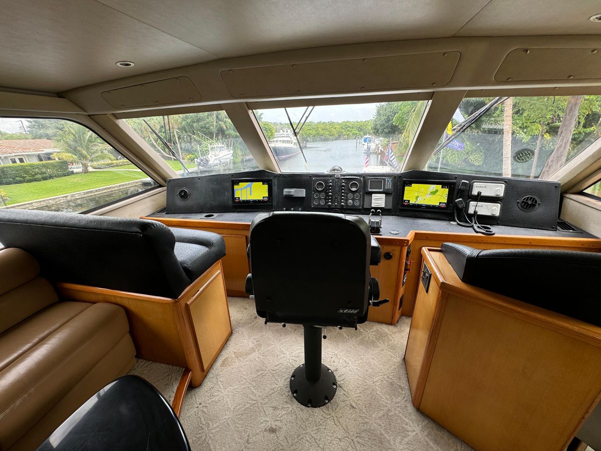 2000 Viking 58 
