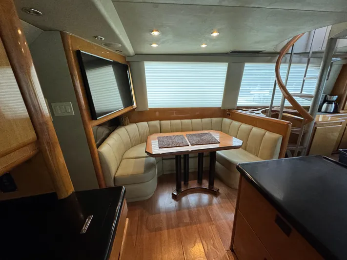 Whiskey Business Yacht Photos Pics Dinette 3