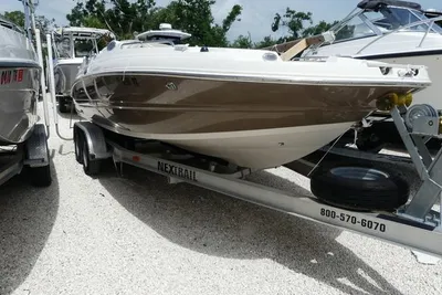 Stingray 212SC