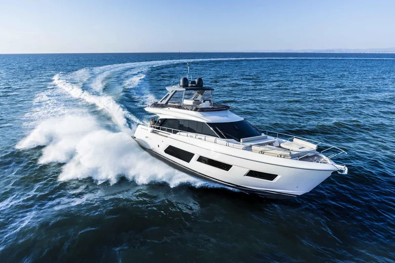 Giulia Yacht Photos Pics 