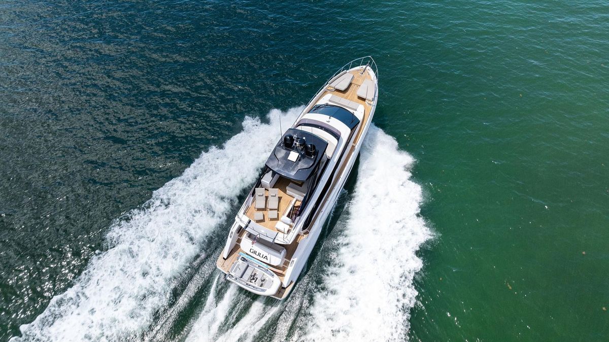 2023 Ferretti Yachts 67 