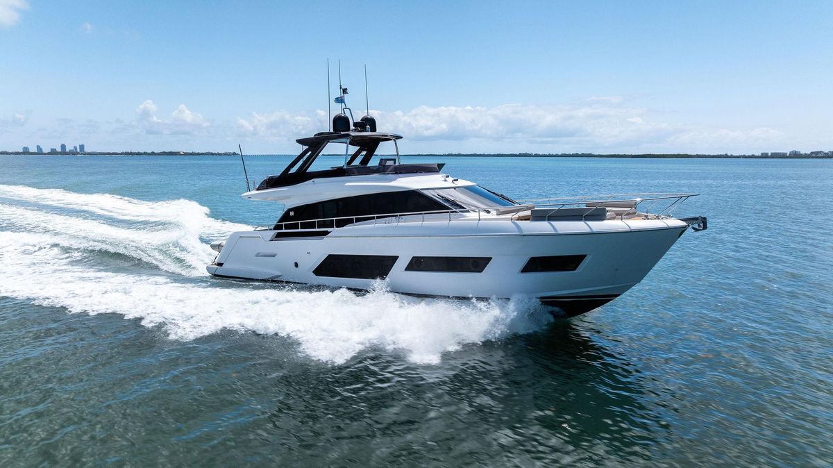 2023 Ferretti Yachts 67 