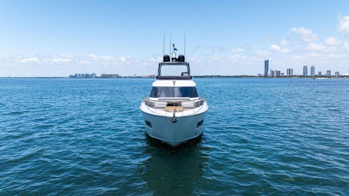 2023 Ferretti Yachts 67 