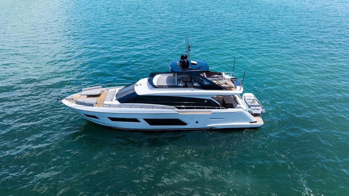 2023 Ferretti Yachts 67 