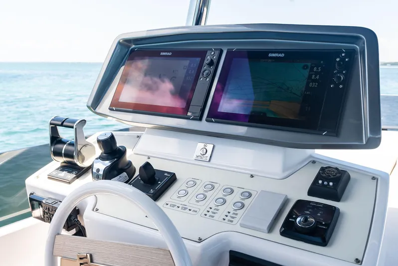 Giulia Yacht Photos Pics 