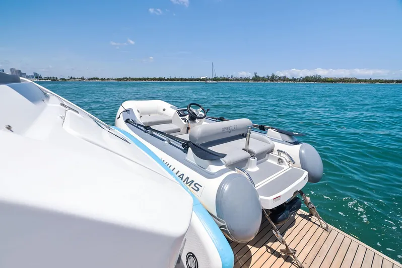 Giulia Yacht Photos Pics 