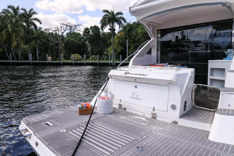 Romaniac Yacht Photos Pics 