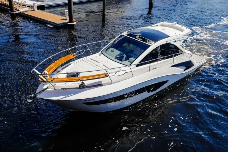 Romaniac Yacht Photos Pics 