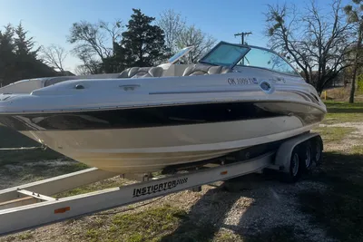 Sea Ray 270 Sundeck
