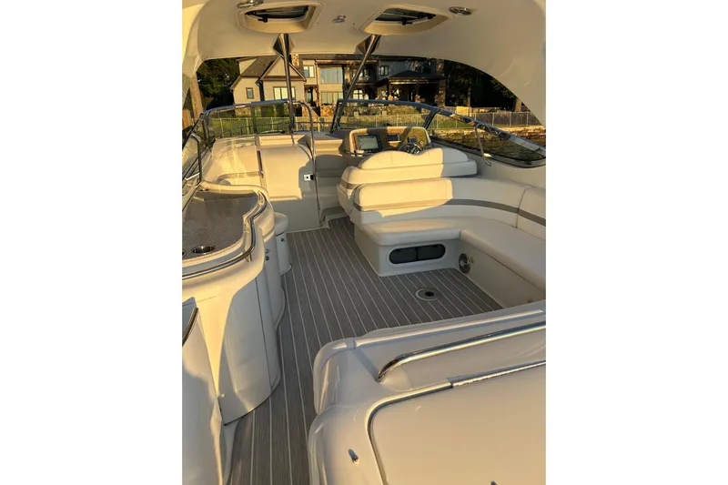  Yacht Photos Pics 2008 Formula 400 Super Sport boat interior with luxurious seating and modern design.