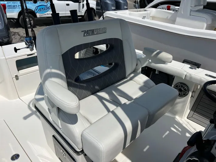  Yacht Photos Pics 2023 Pathfinder 2700 Open - Image 28