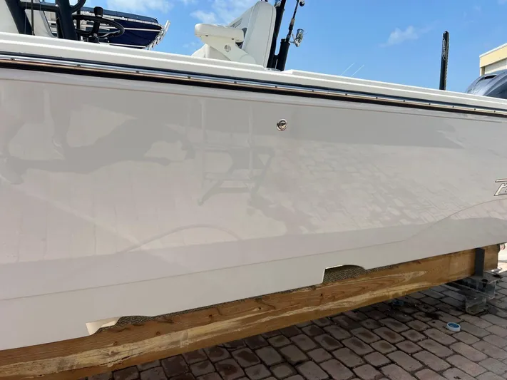  Yacht Photos Pics 2023 Pathfinder 2700 Open - Image 8