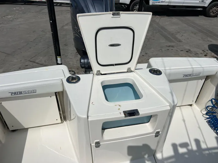  Yacht Photos Pics 2023 Pathfinder 2700 Open - Image 31