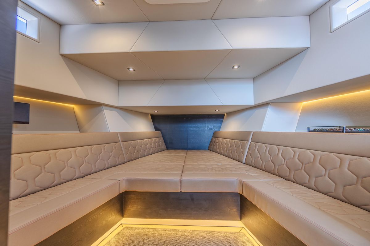 2023 Vanquish Yachts 58 