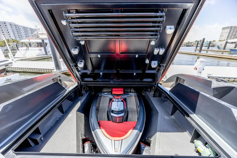 Moonshot Yacht Photos Pics 