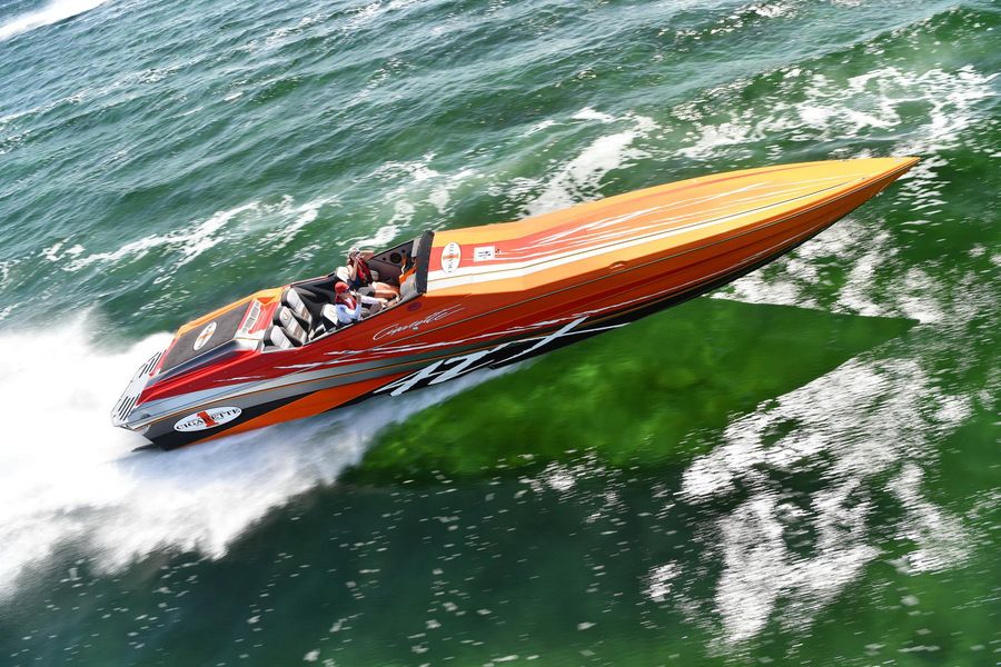 2014 Cigarette 42X