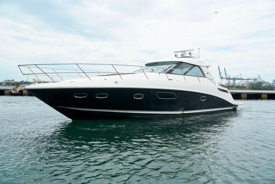 2010 Sea Ray 450 Sundancer