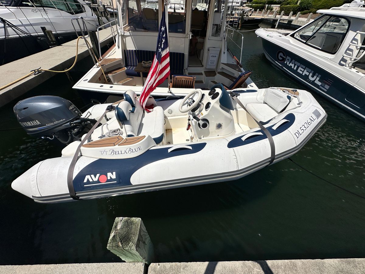 2004 Grand Banks 49 
