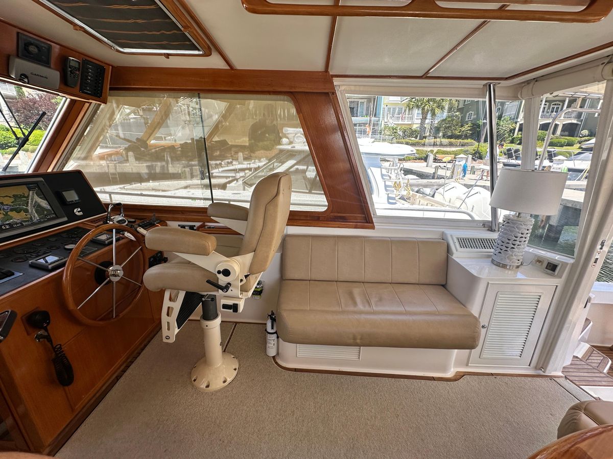 2004 Grand Banks 49 